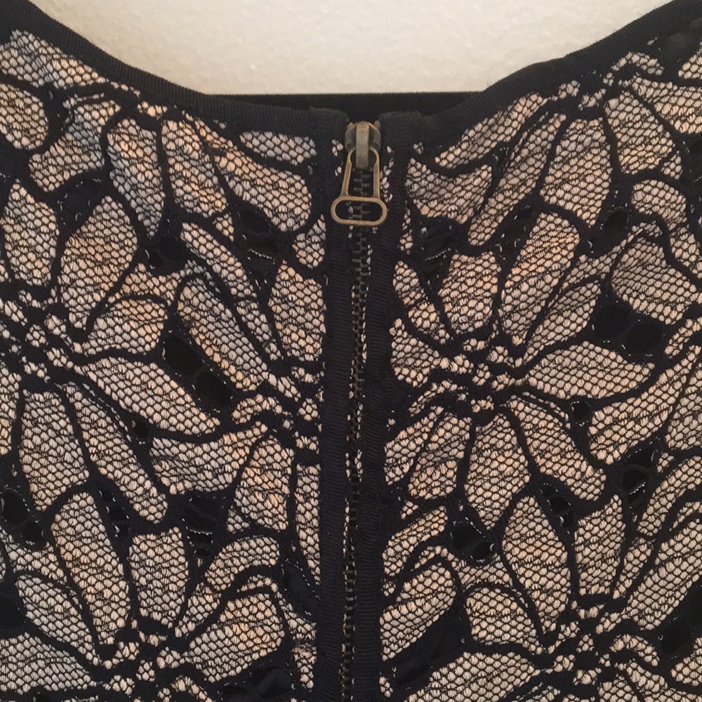 Nordstrom Rack Floral Printed Shell Dress - Picture 4 of 5
